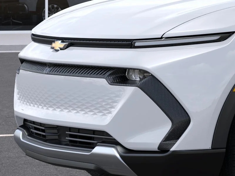 New 2026 Summit White Chevrolet LT image 13