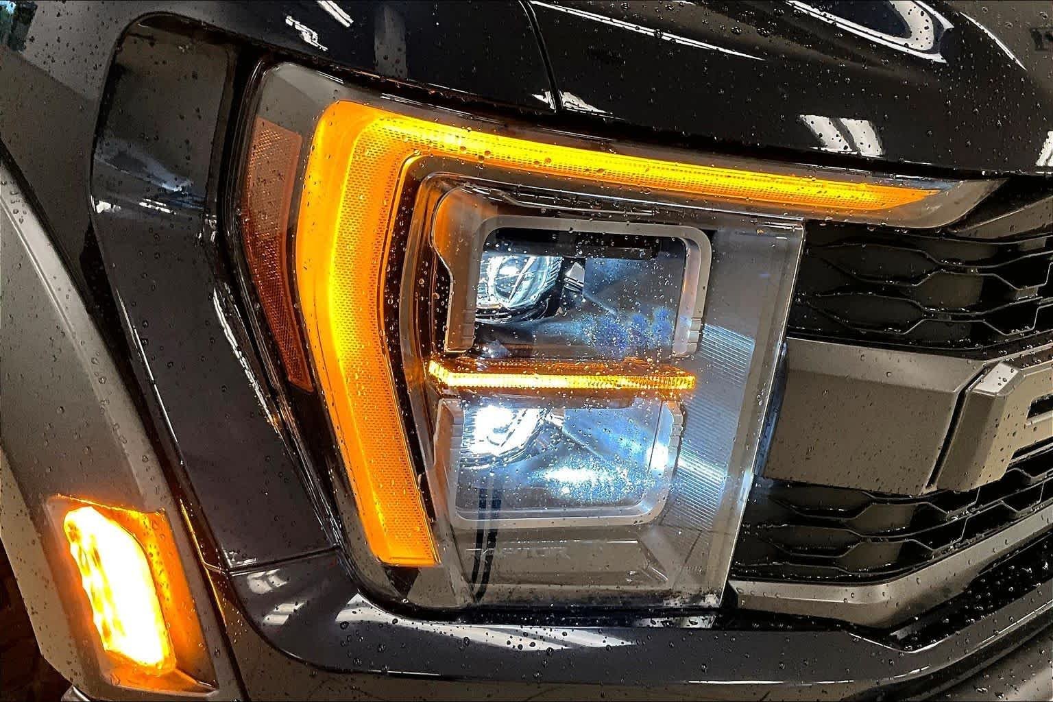 Used 2021 Antimatter Blue Metallic Ford Raptor image 27