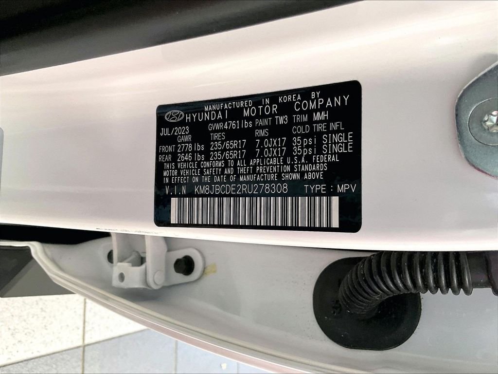Used 2024 White Hyundai SEL image 34