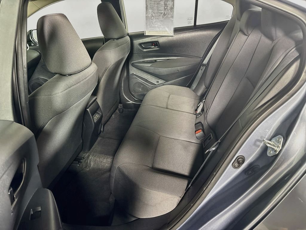 Used 2025  Toyota LE image 20