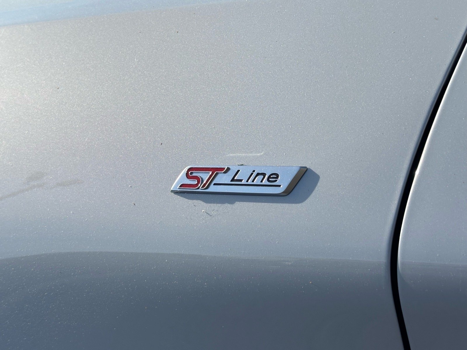 New 2026 Space White Metallic Ford ST-Line image 5