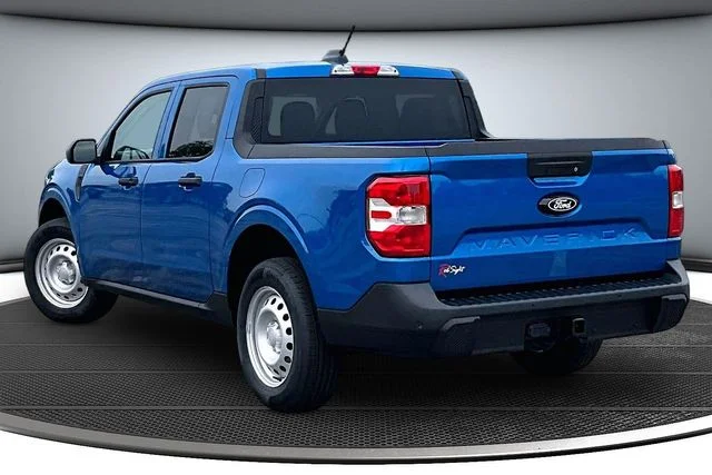 New 2026 Velocity Blue Ford XL image 3