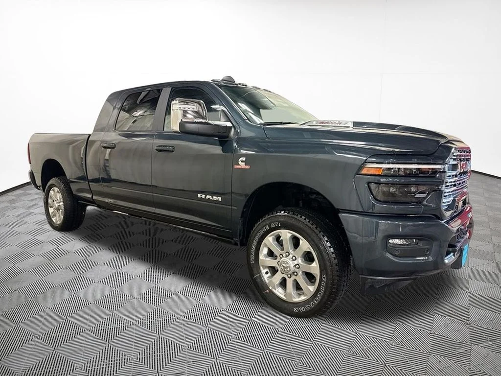 2026 RAM 2500 Laramie - Photo 4