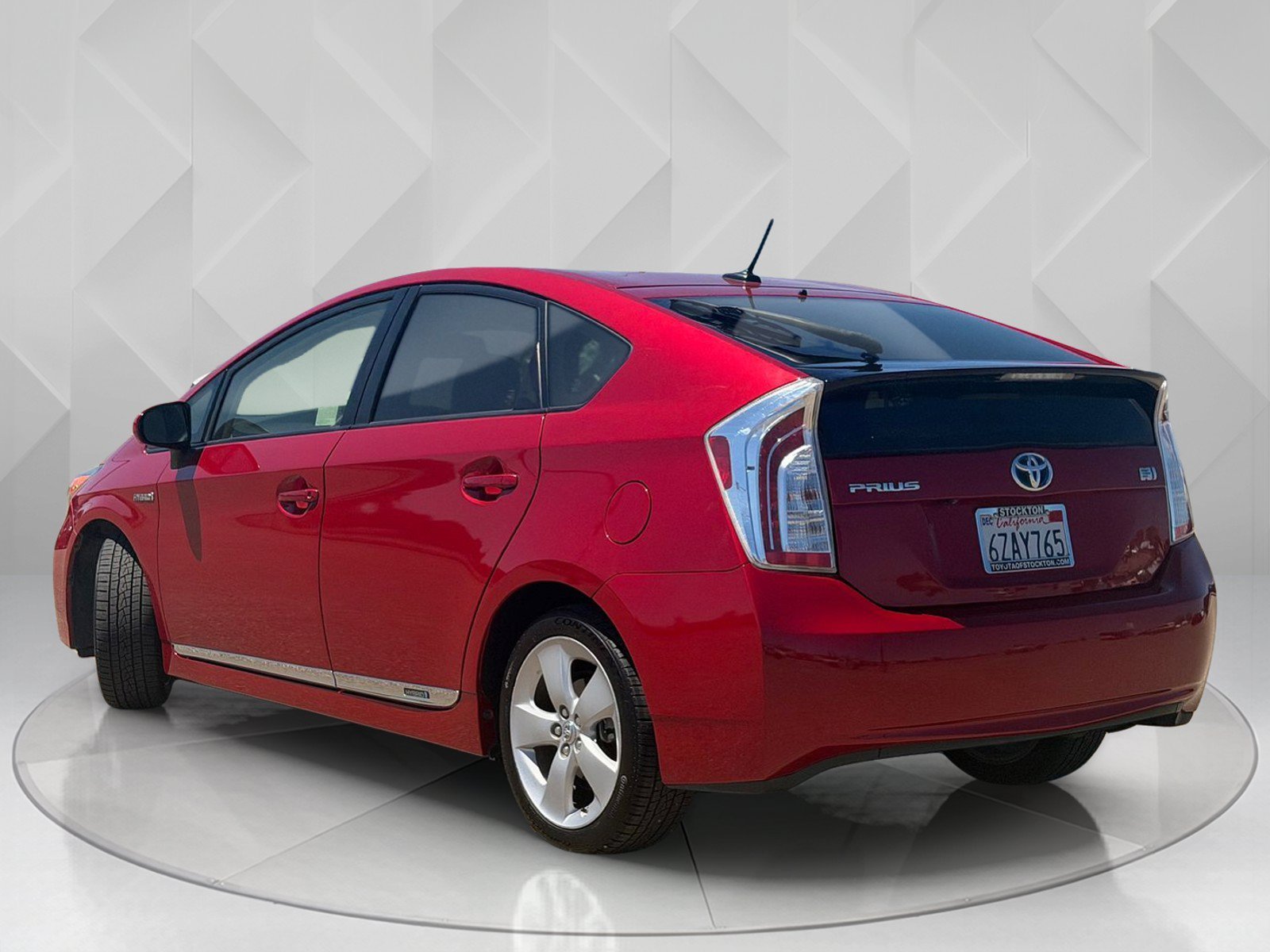 Used 2012 Barcelona Red Metallic Toyota Five image 3