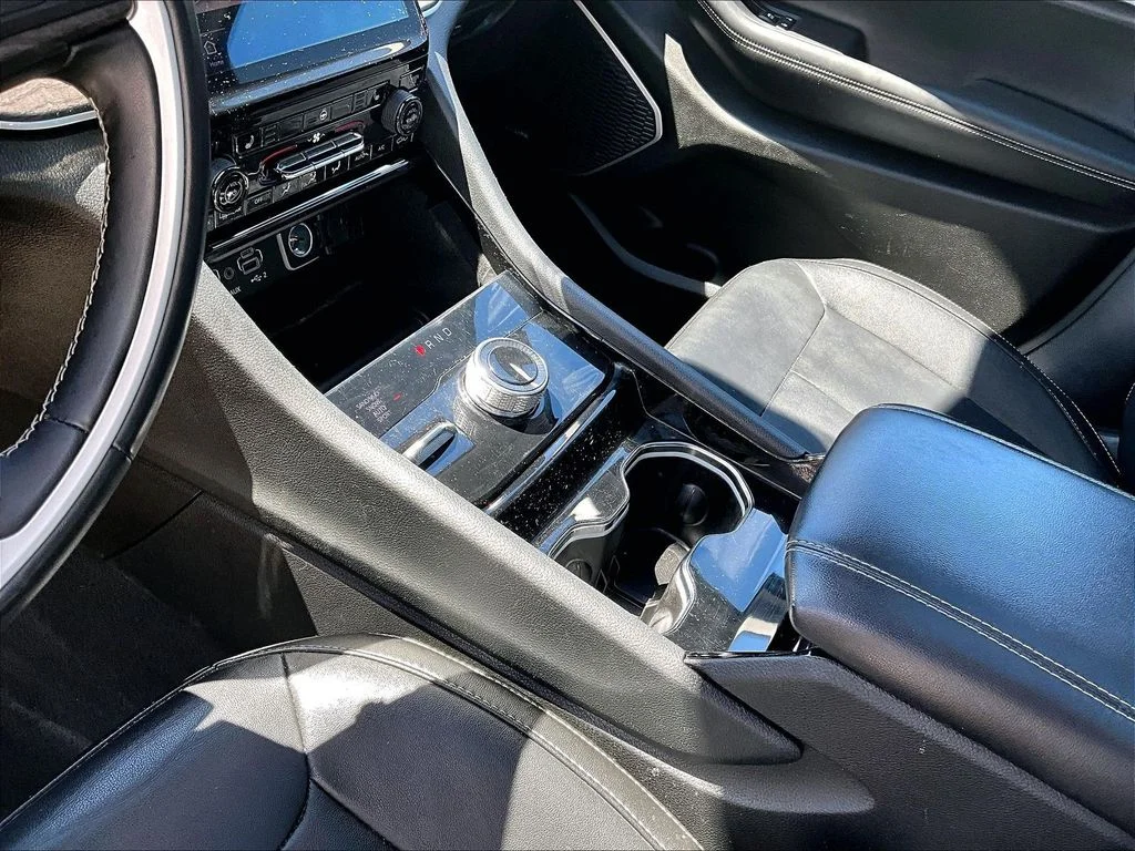 Certified Used 2022 Gray Jeep Limited image 23