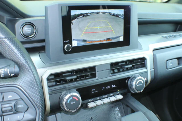 Used 2025 Underground Toyota SR5 image 11