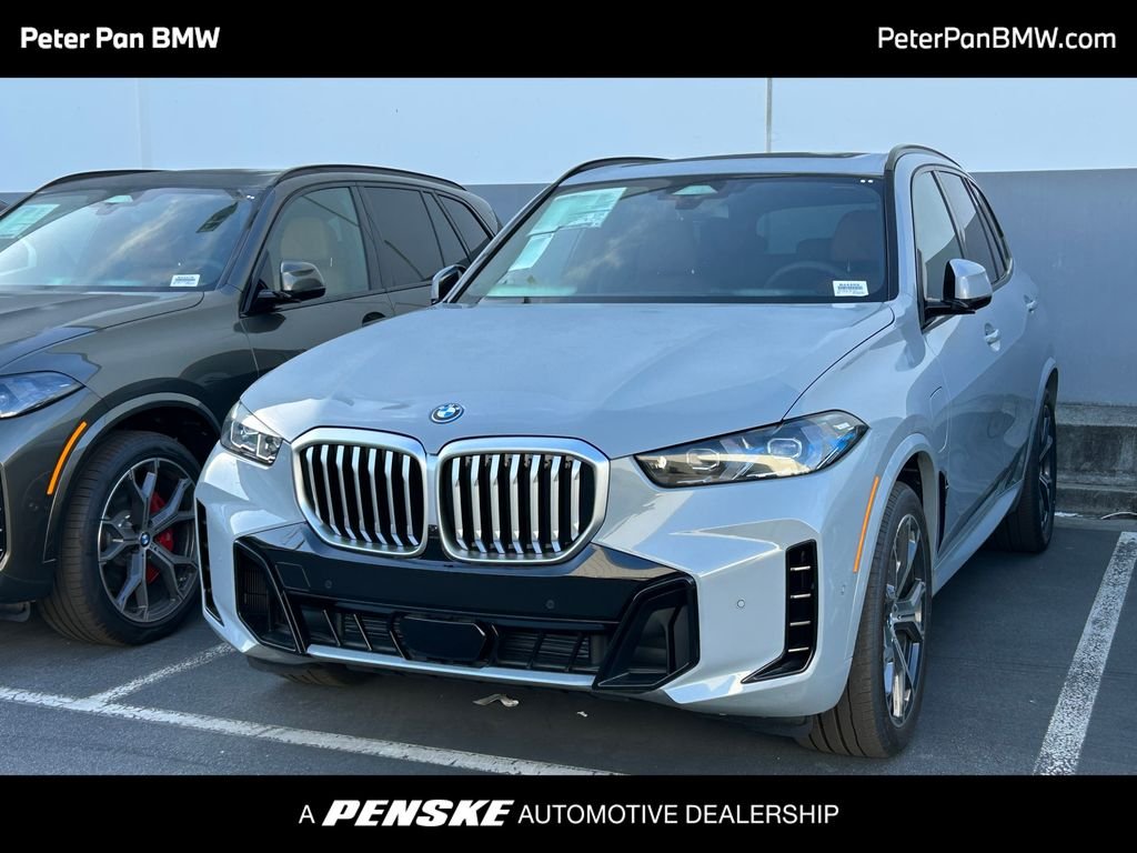 New 2026 Brooklyn Grey Metallic BMW xDrive50e image 1