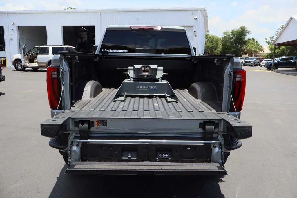 Used 2024 Silver GMC Denali Ultimate image 29