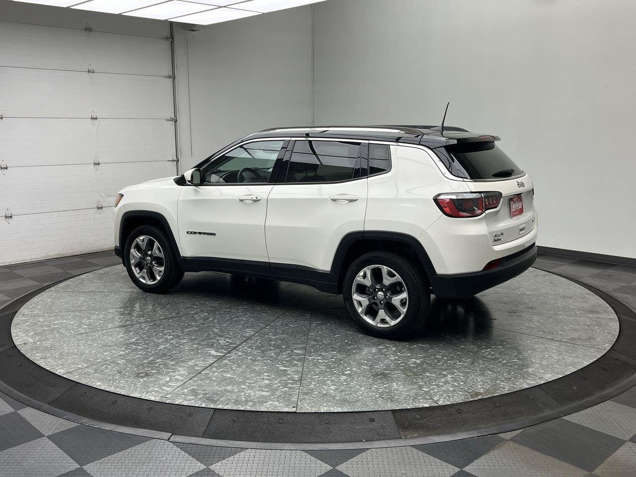 Used 2018 Jeep Compass Limited with VIN 3C4NJDCB8JT433500 for sale in Fond du Lac, WI