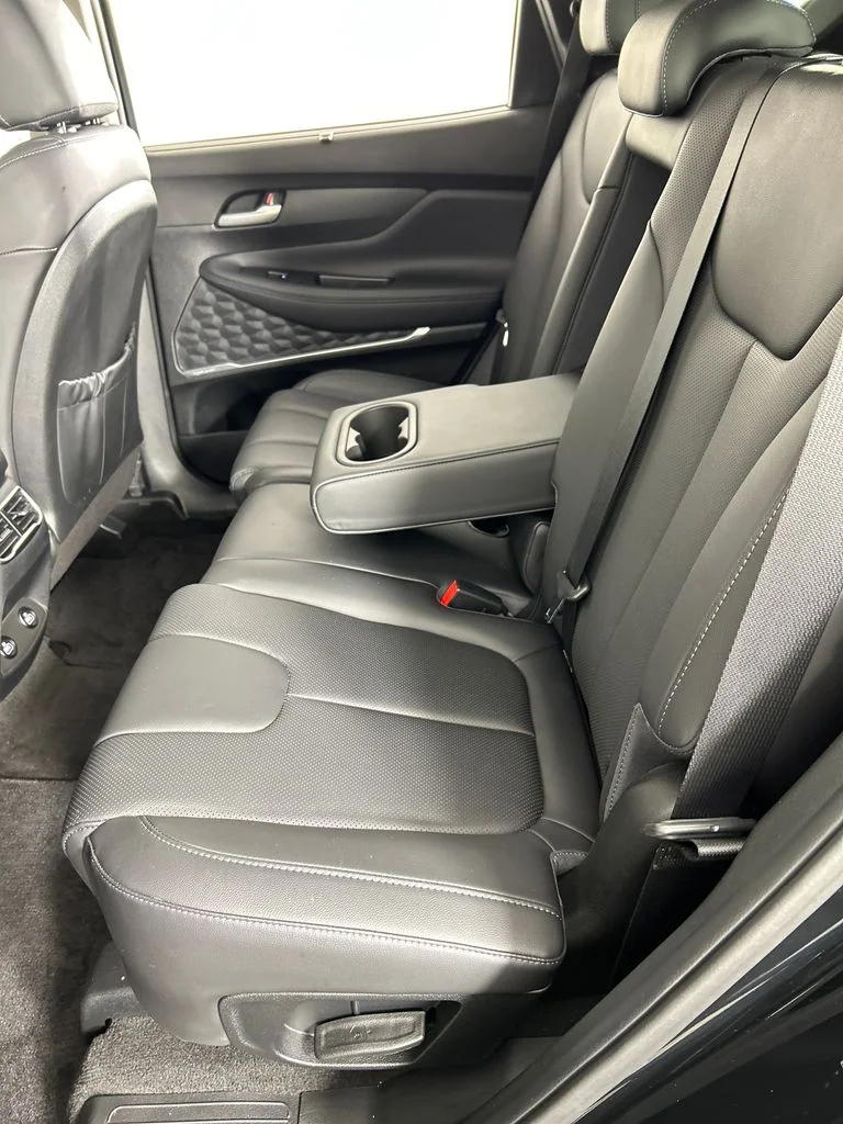Used 2023 Black Hyundai SEL image 17
