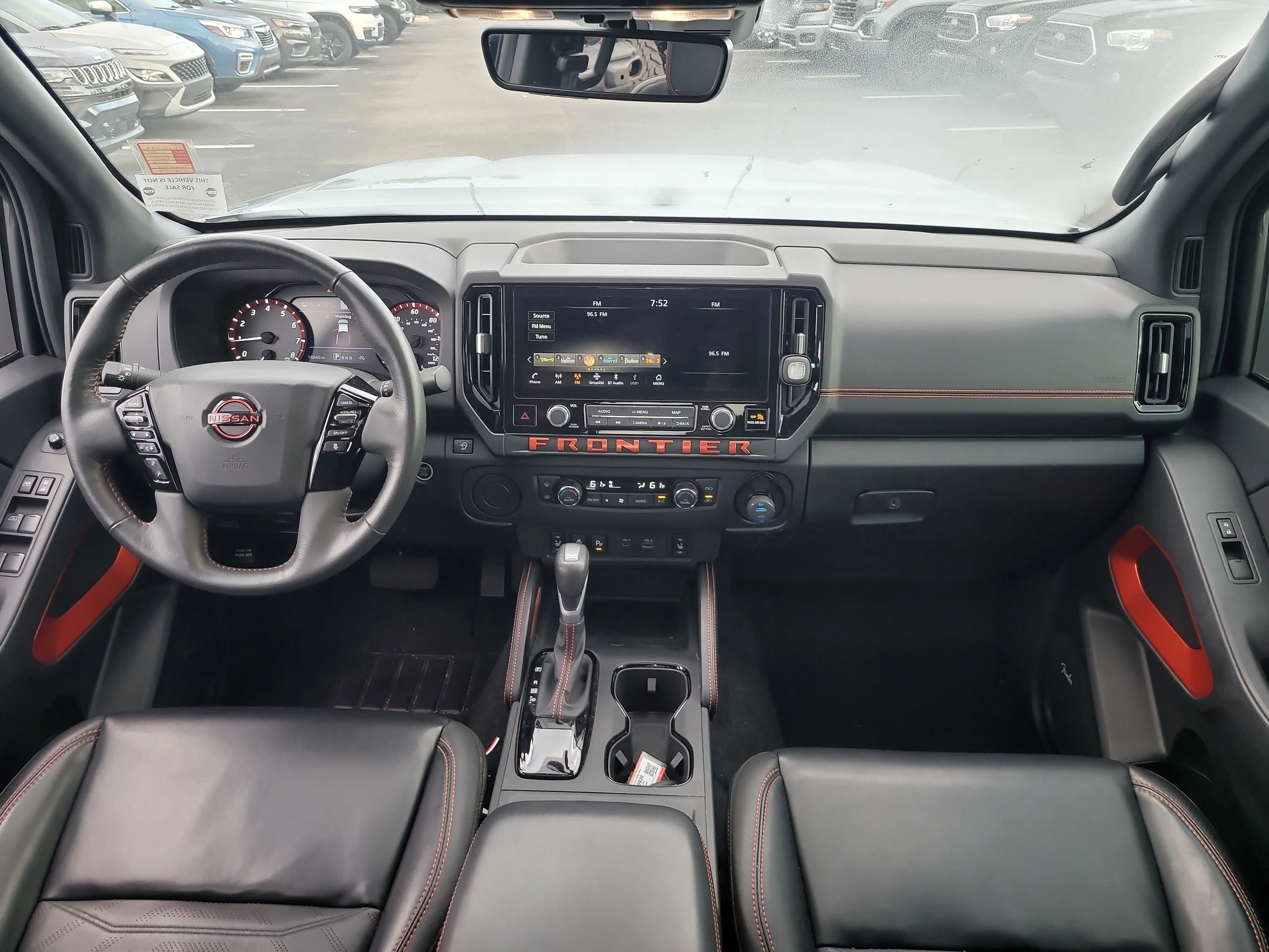 Used 2025 Boulder Gray Pearl Nissan PRO-X image 15