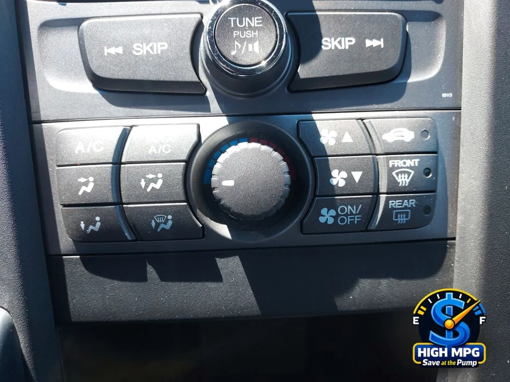 Used 2012 Gray Honda LX image 19