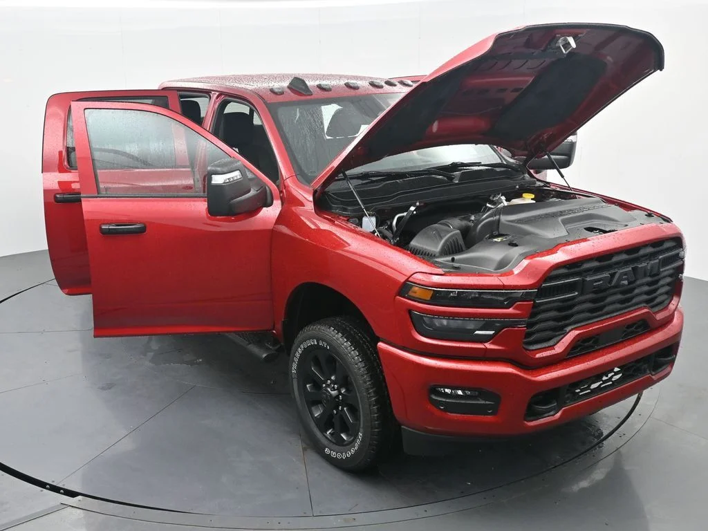 New 2026 Molten Red Pearl-Coat Exterior Paint RAM  image 43