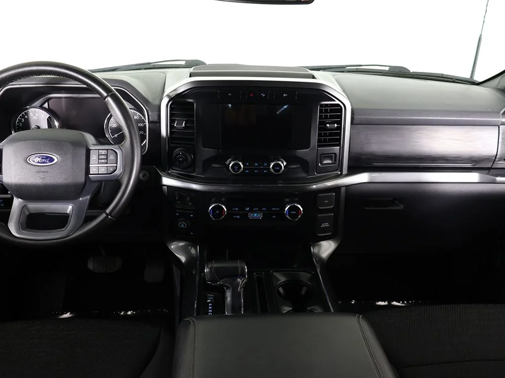 Used 2023 Oxford White Ford XLT image 36