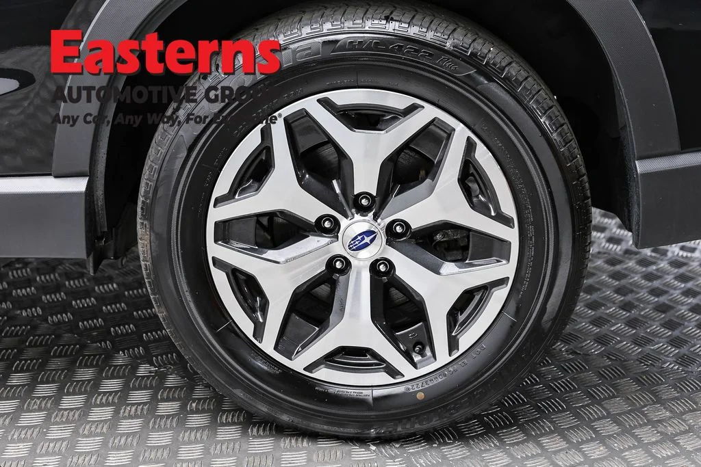 Used 2022 Black Subaru Premium image 8