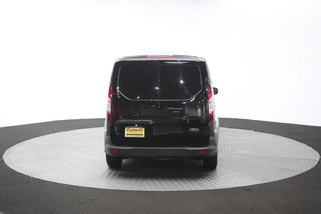 Used 2022 Black Ford XL image 34