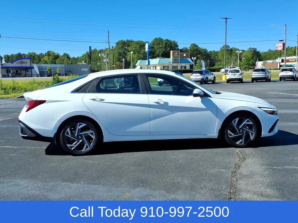 Used 2024 White Hyundai Limited image 6