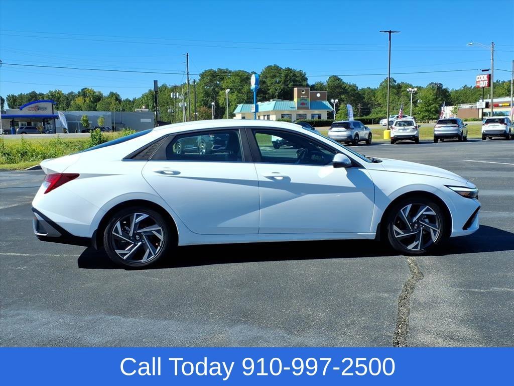 Used 2024 White Hyundai Limited image 6
