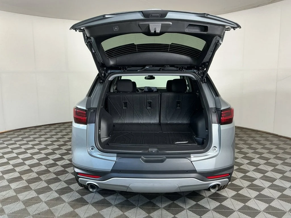 New 2026 Sterling Gray Metallic Chevrolet 2LT image 9
