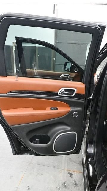 2020 Jeep Grand Cherokee Summit - Photo 20