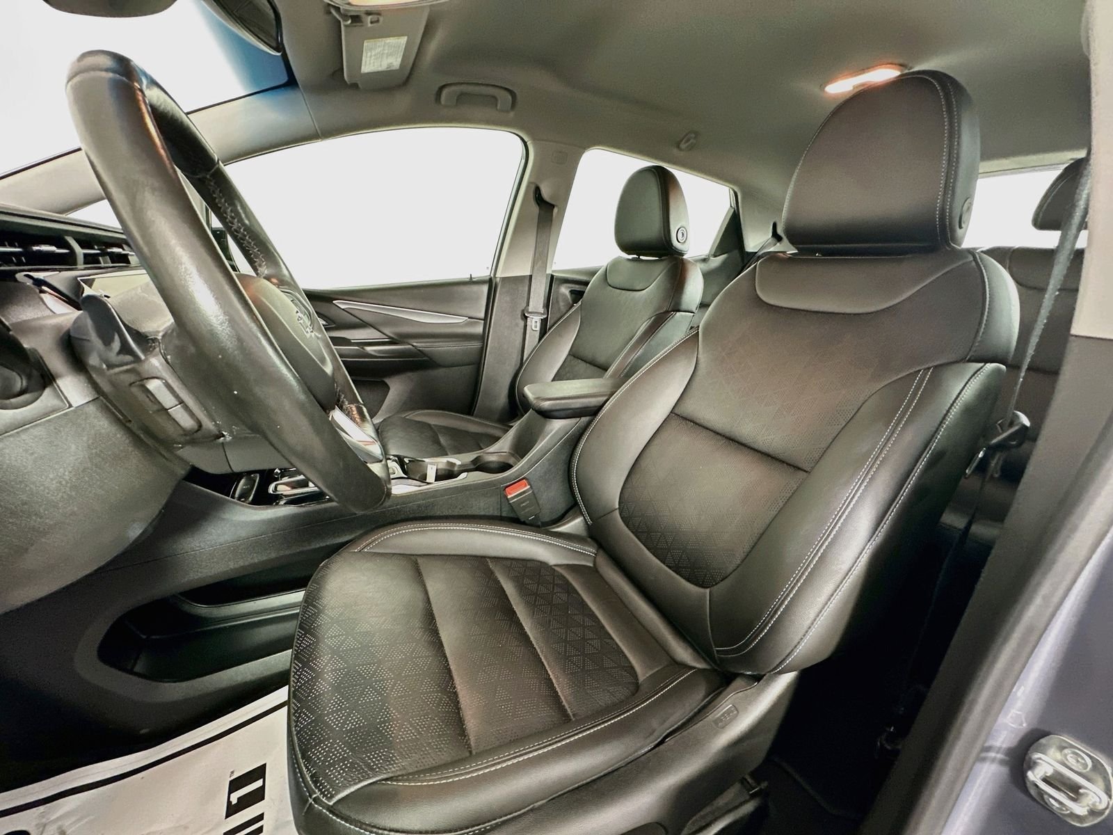 Used 2023 Gray Ghost Metallic Chevrolet 2LT image 23