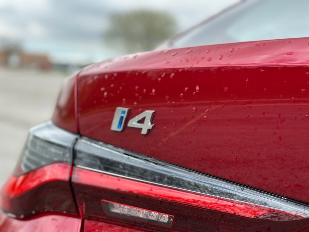 2025 BMW i4 40 - Photo 14