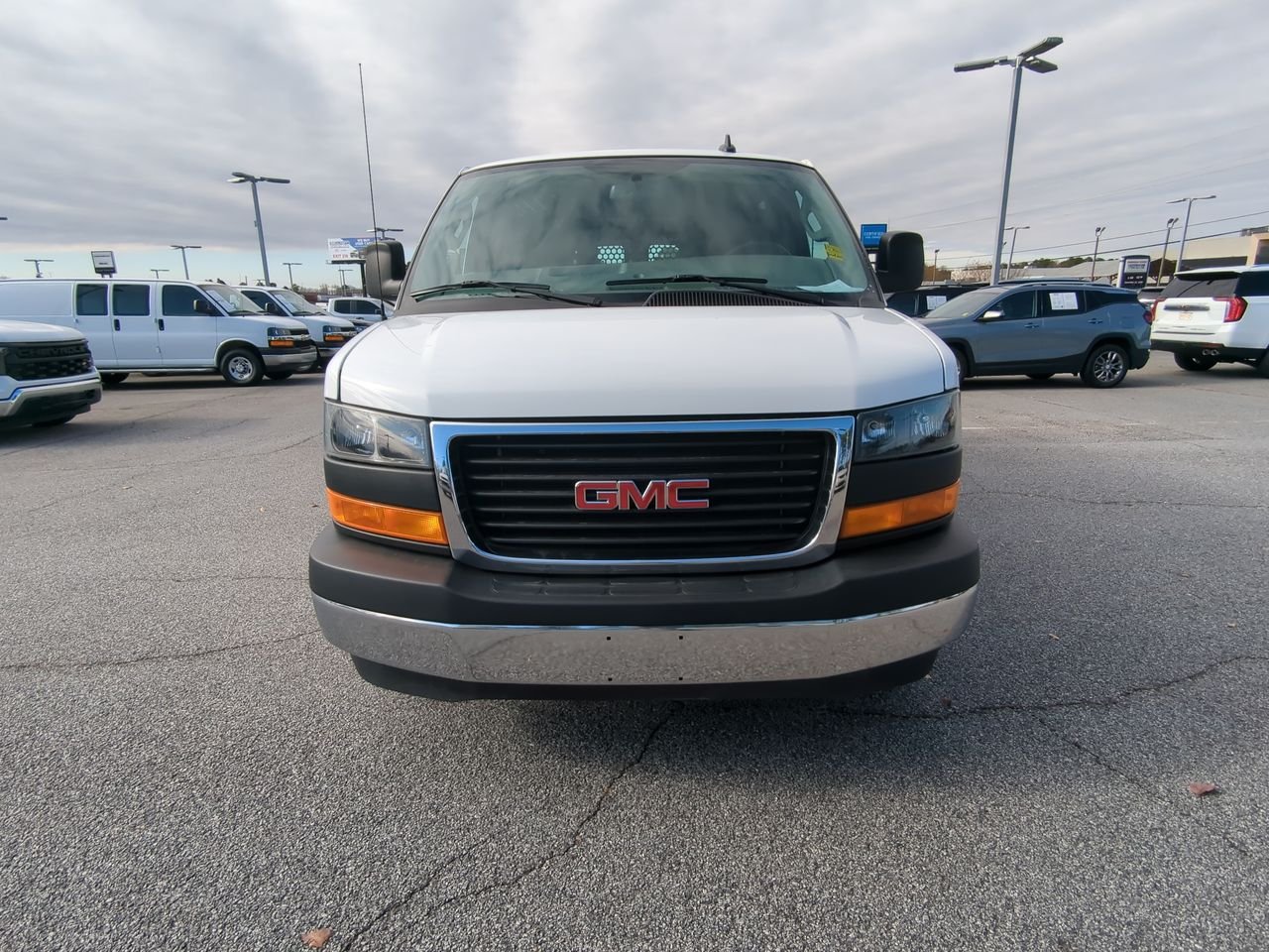 2024 GMC Savana Cargo Work Van - Photo 69