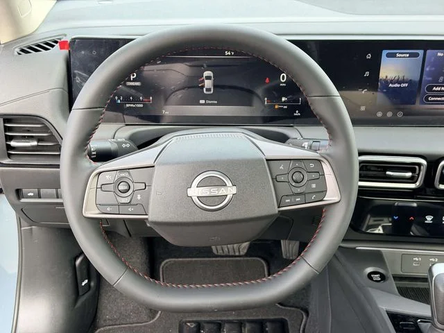 New 2026 Atlantic Gray Metallic / Super Black Two-tone Nissan SR image 18