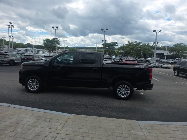 Used 2026 Black Chevrolet RST image 5