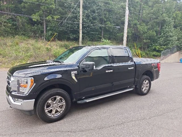 Used 2022 Black Ford XLT image 6