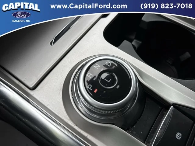 Used 2023 Red Ford XLT image 31