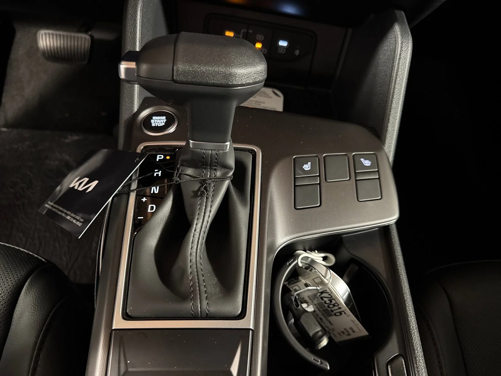 New 2026 Glacial White Pearl Kia EX image 15