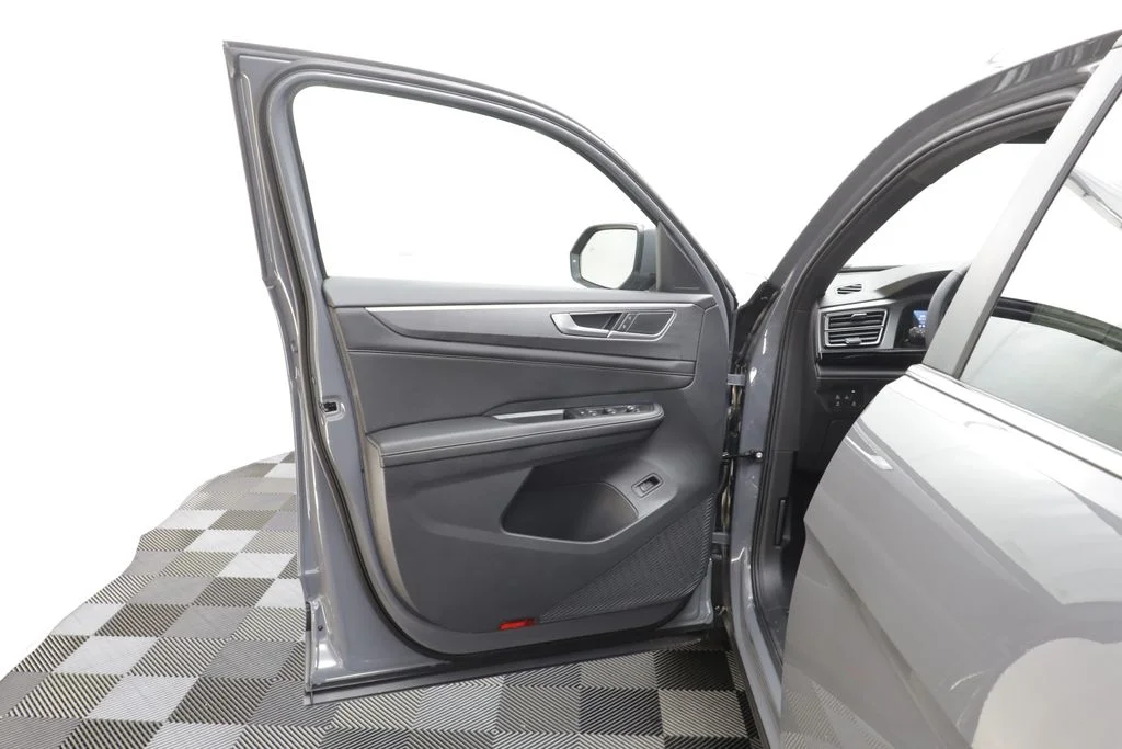New 2026 Gray Volkswagen 2.0T SE w/Technology image 6