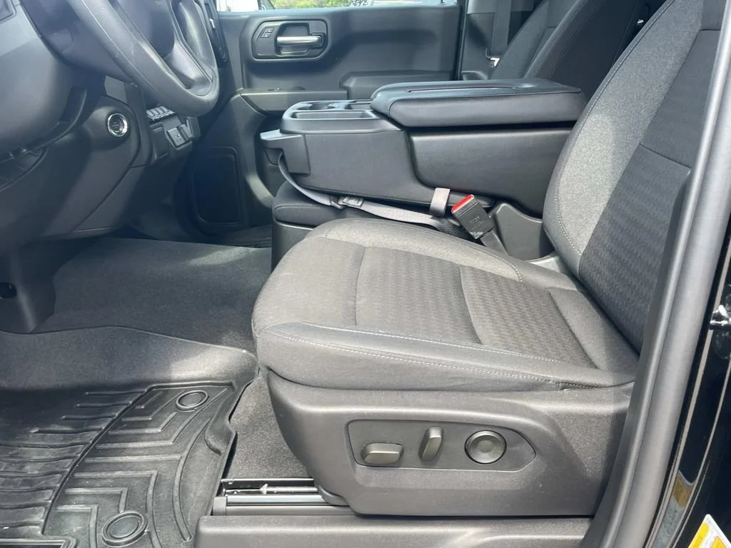 Used 2026 Black Chevrolet Custom image 13