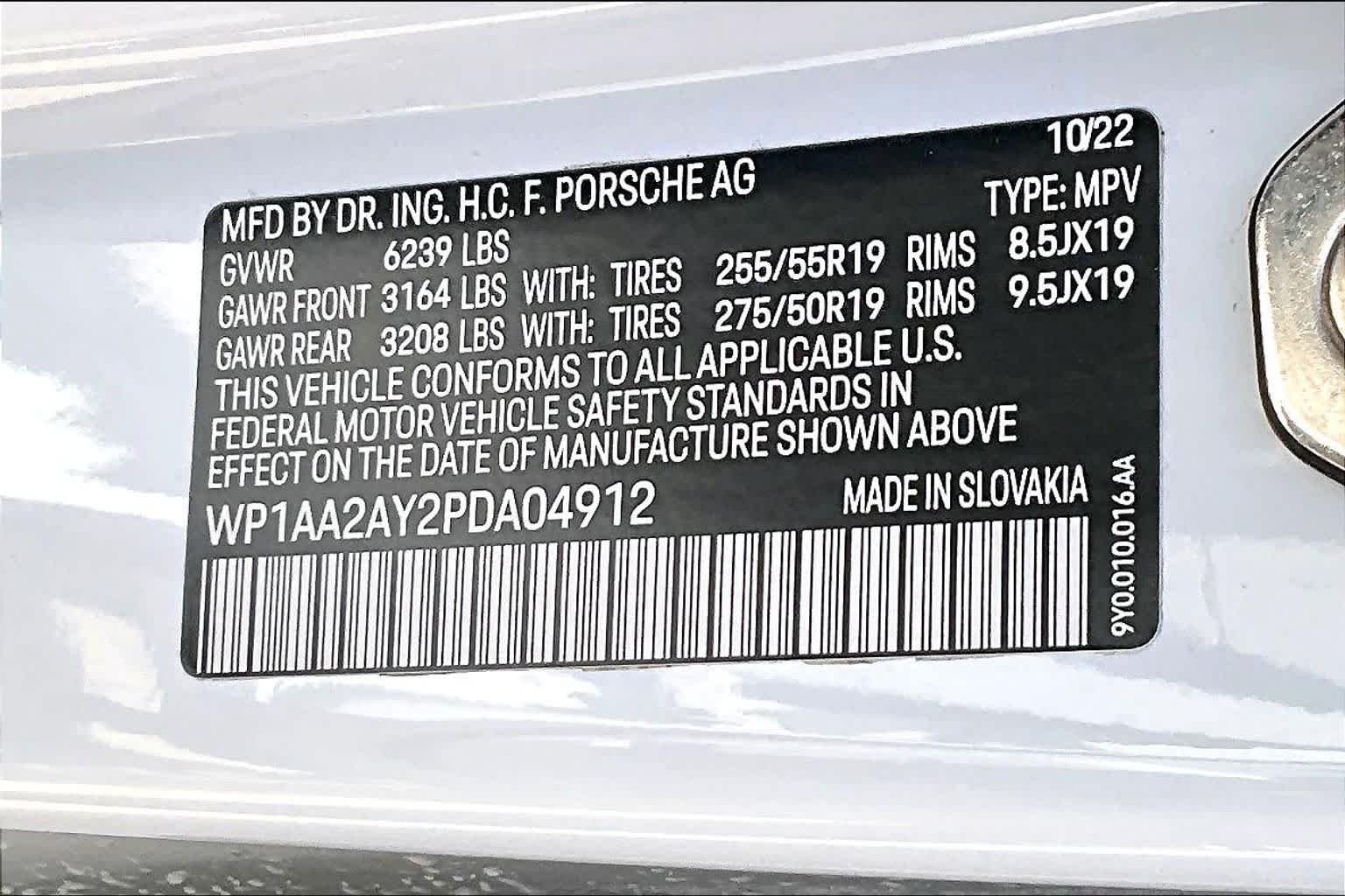 Used 2023 White Porsche  image 36
