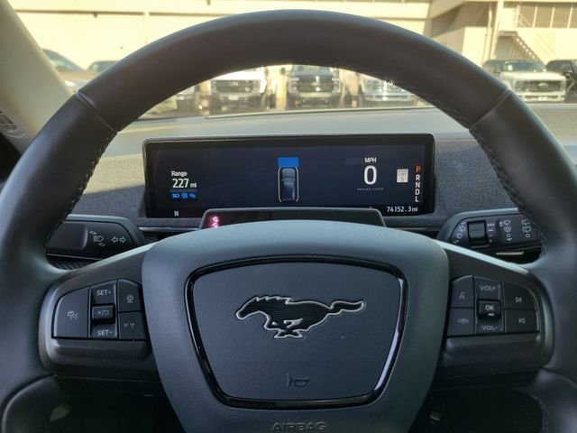 Certified Used 2021 Space White Metallic Ford Premium image 9