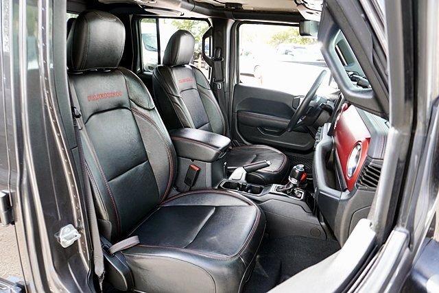 Certified Used 2022 Gray Jeep Rubicon image 13