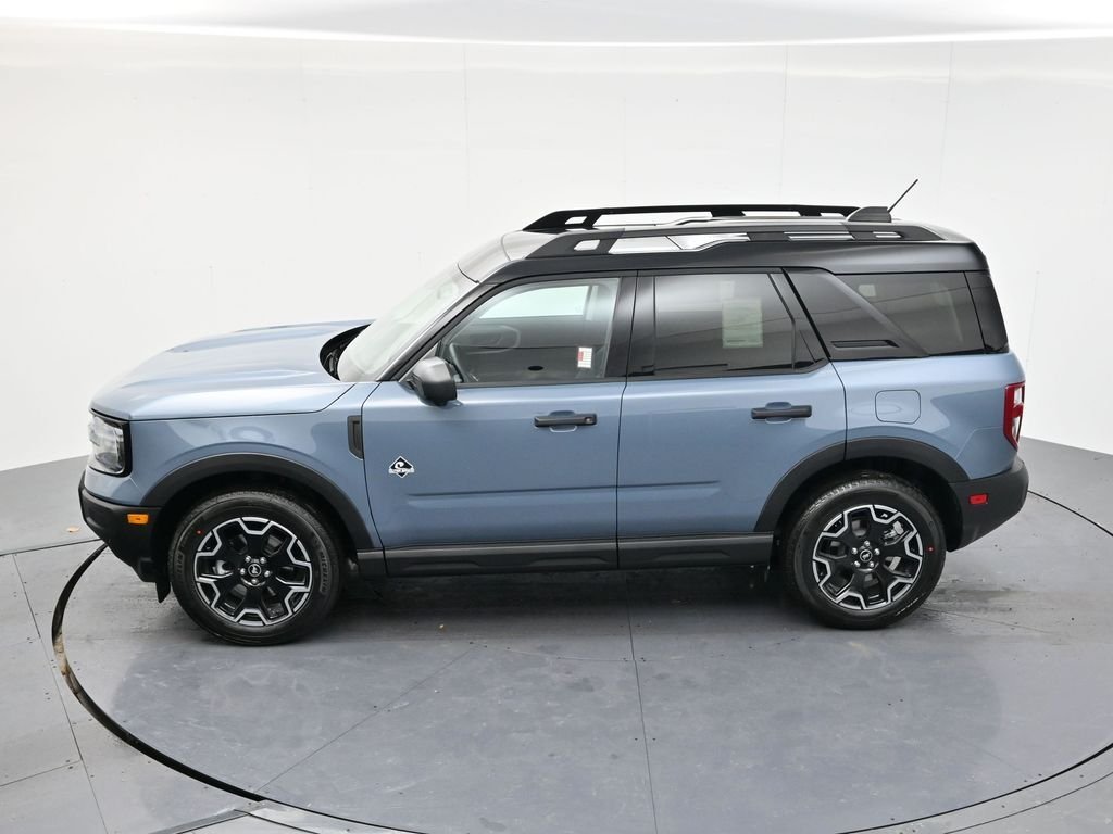 New 2026 Azure Gray Metallic Tri-Coat Ford Outer Banks® image 41