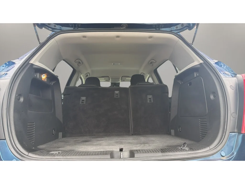 Used 2020 Pacific Blue Metallic Chevrolet LT image 13