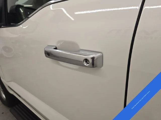 New 2026 Star White Metallic Tri-Coat Ford Platinum® image 27