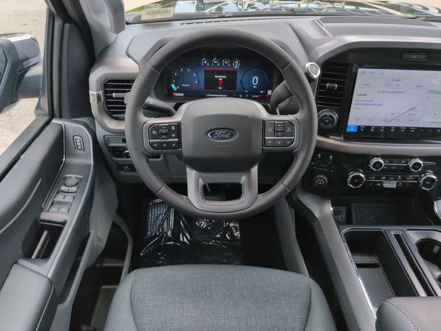 New 2026 Agate Black Metallic Ford XLT image 15