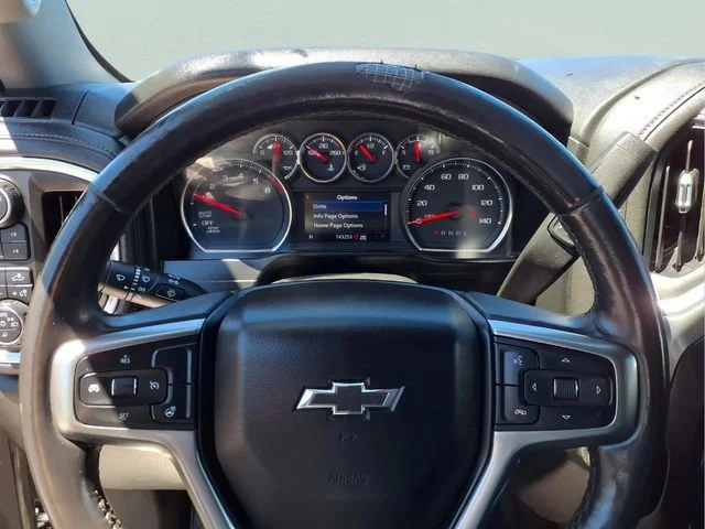 Used 2020 SHADOW GRAY METALLIC Chevrolet LT Trail Boss image 11