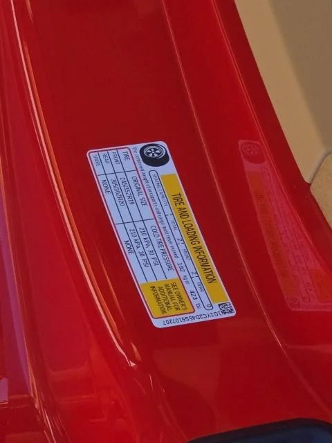 Used 2025 Red Chevrolet Stingray image 32