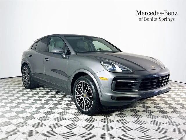 2021 Porsche Cayenne -'s photo