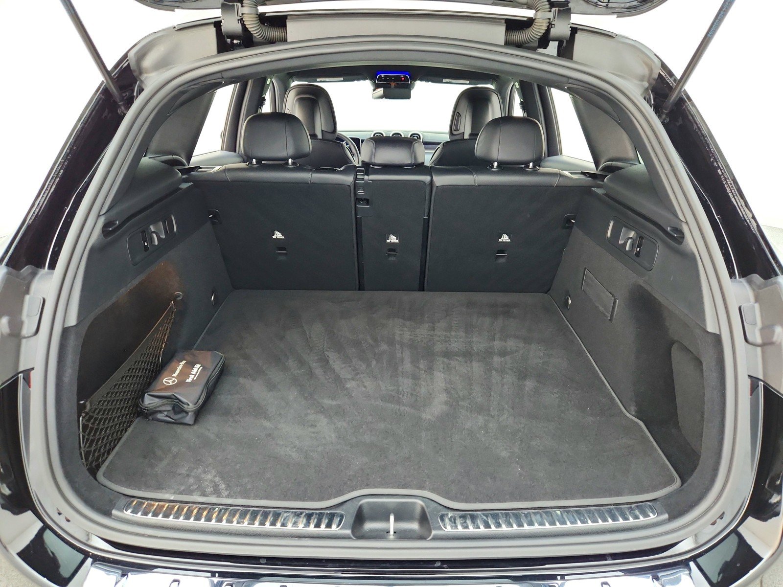 Certified Used 2023 Black Mercedes-Benz GLC 300 image 33