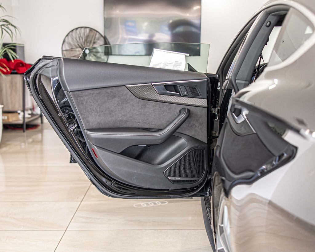 Used 2018 Black Audi 3.0T Prestige image 38