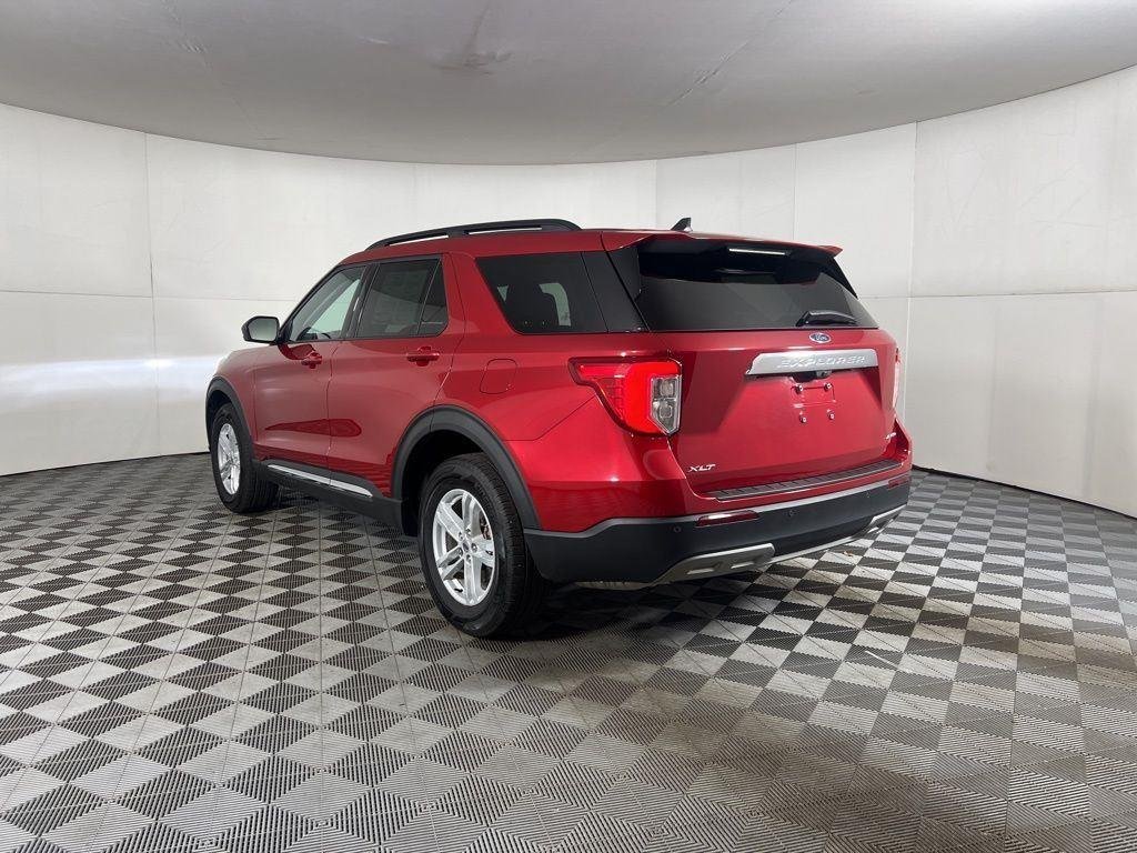 2024 Ford Explorer XLT - Photo 6