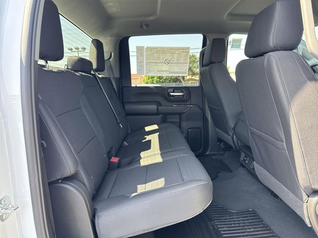 2026 Chevrolet Silverado 2500 HD Custom - Photo 29