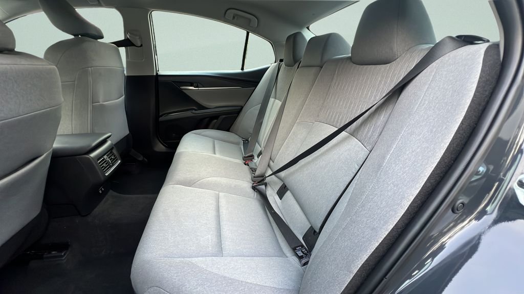 Used 2025  Toyota LE image 9