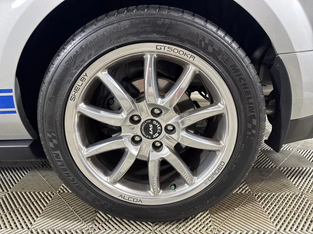 Used 2008  Ford Shelby GT500 image 18